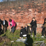 february 2019 schoolchildren hedge planting at goldthorpe embankment