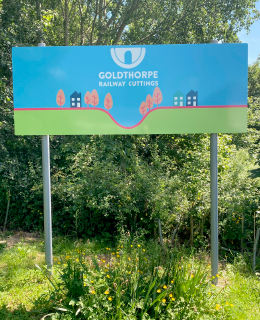 interpretation panel welcome signage at goldthorpe embankment 3