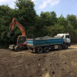 jakto truck creating mid way path at goldthorpe embankment